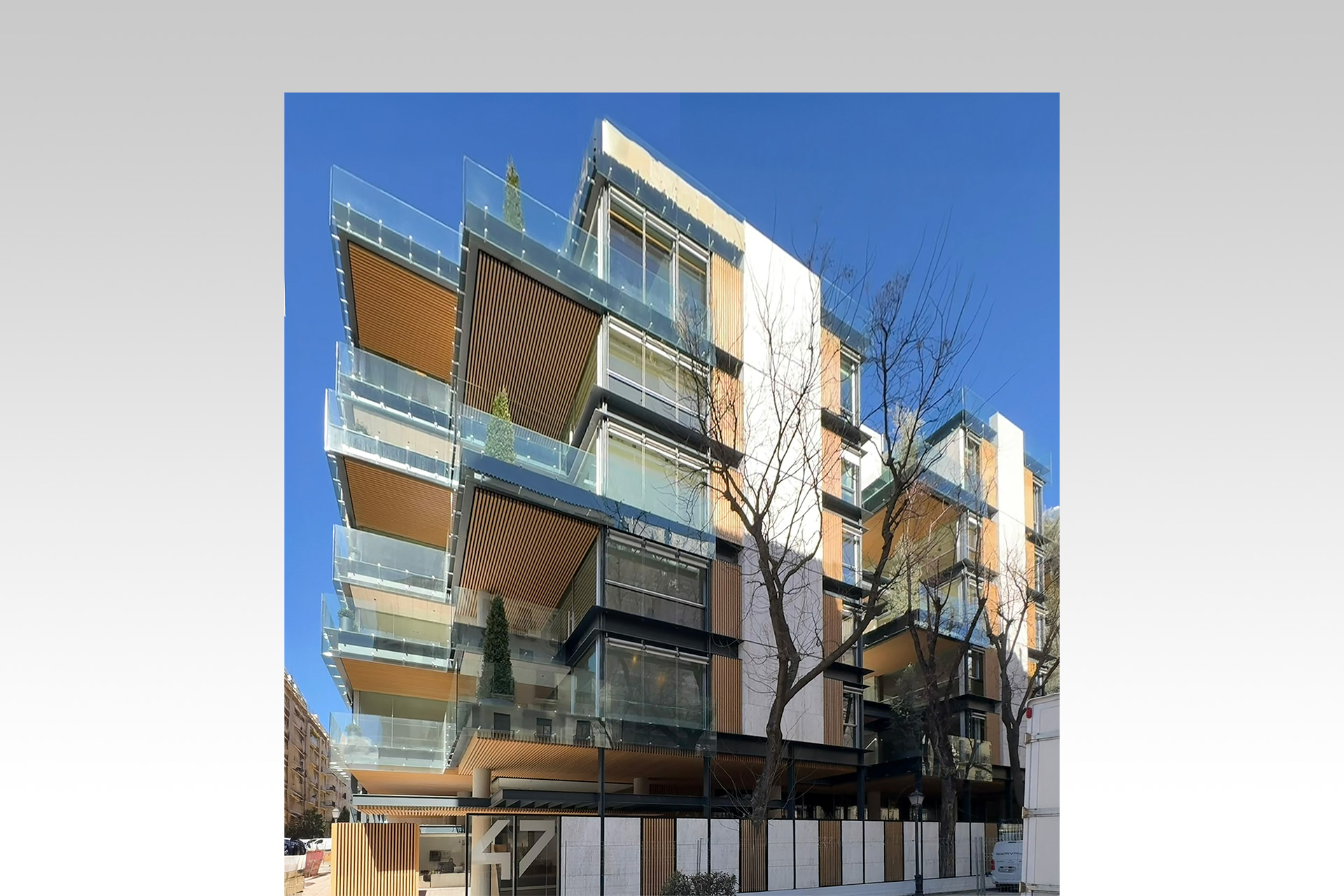 Mandarin Oriental Residences. Bambú lamiando.